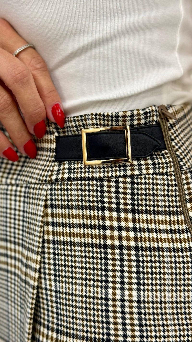 Conjunto Colete e Shortsaia Xadrez Deise