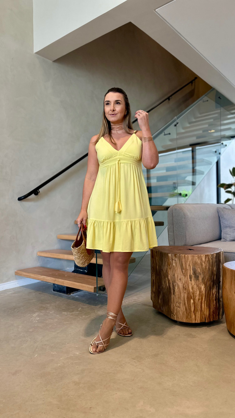 Vestido Curto Liso Flay
