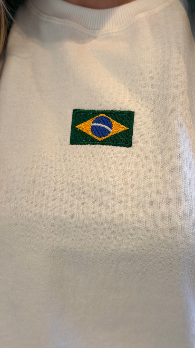 Blusa Moletom Bordado Brasil