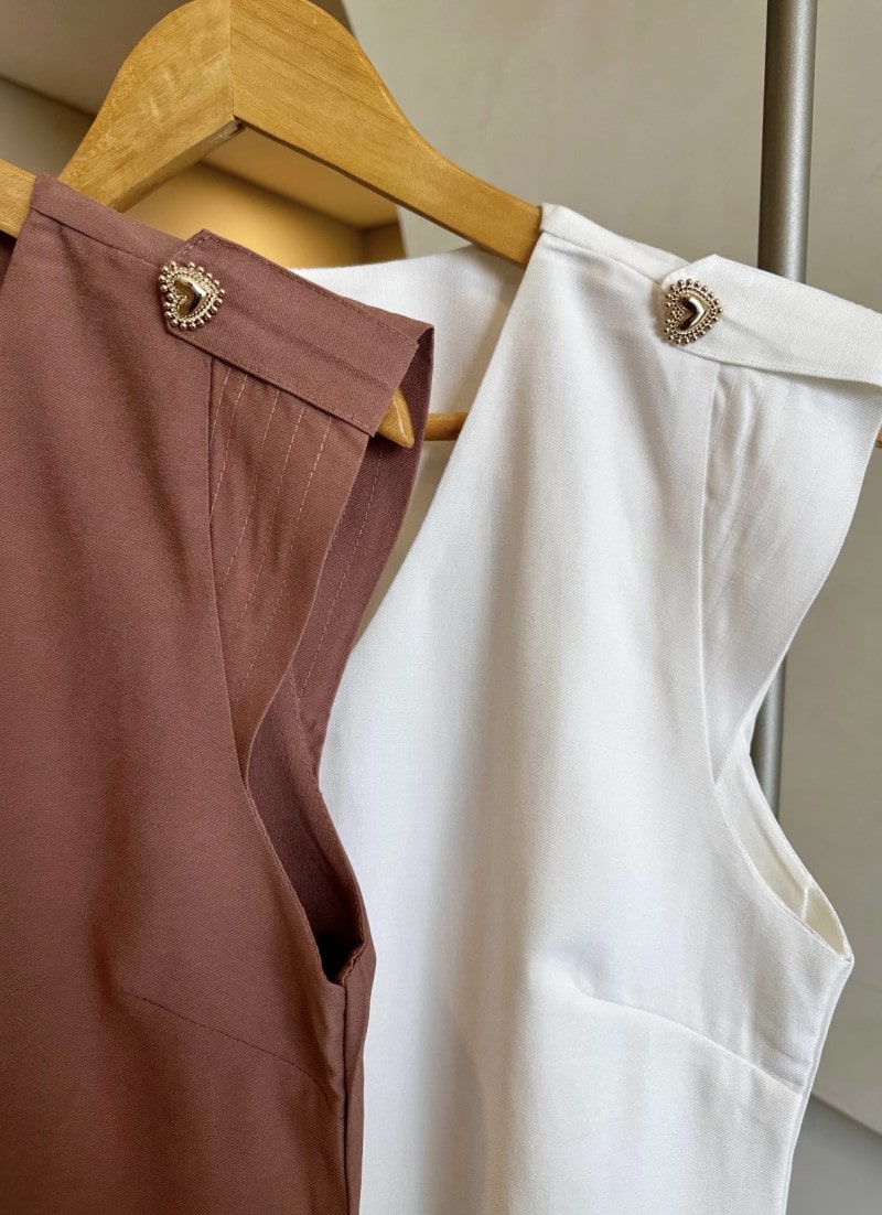 Blusa Detalhe Ombro Anelise