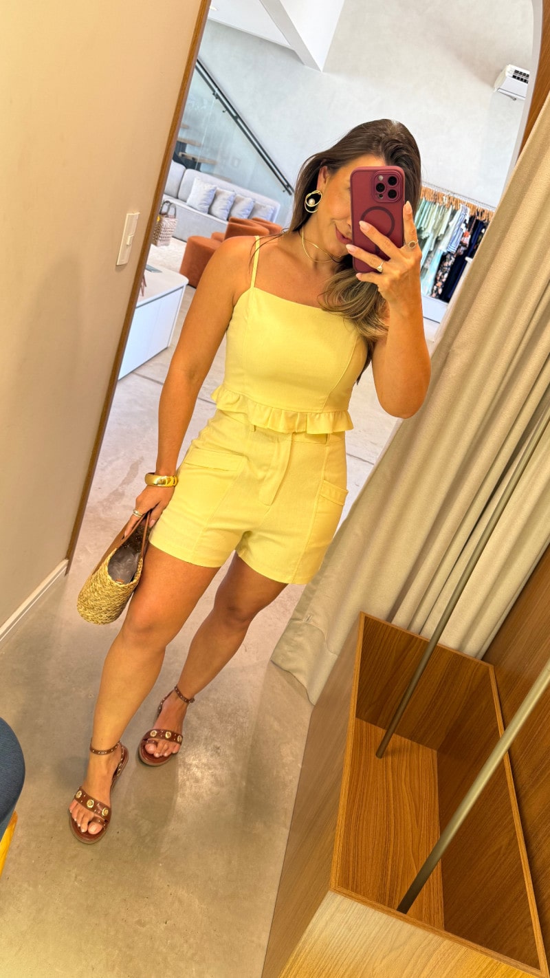 Conjunto Cropped e Short Camily