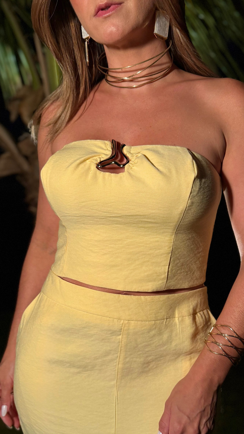 Conjunto Cropped E Saia Midi Mari