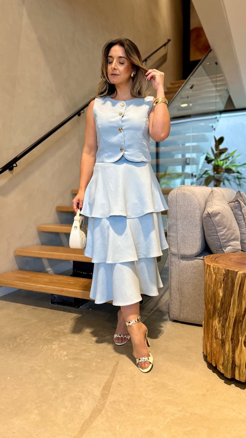 Conjunto Colete E Saia Camadas Lis