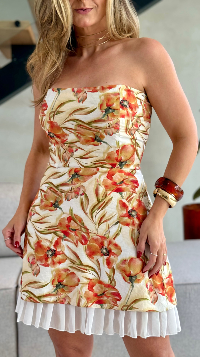 Vestido Curto Beca