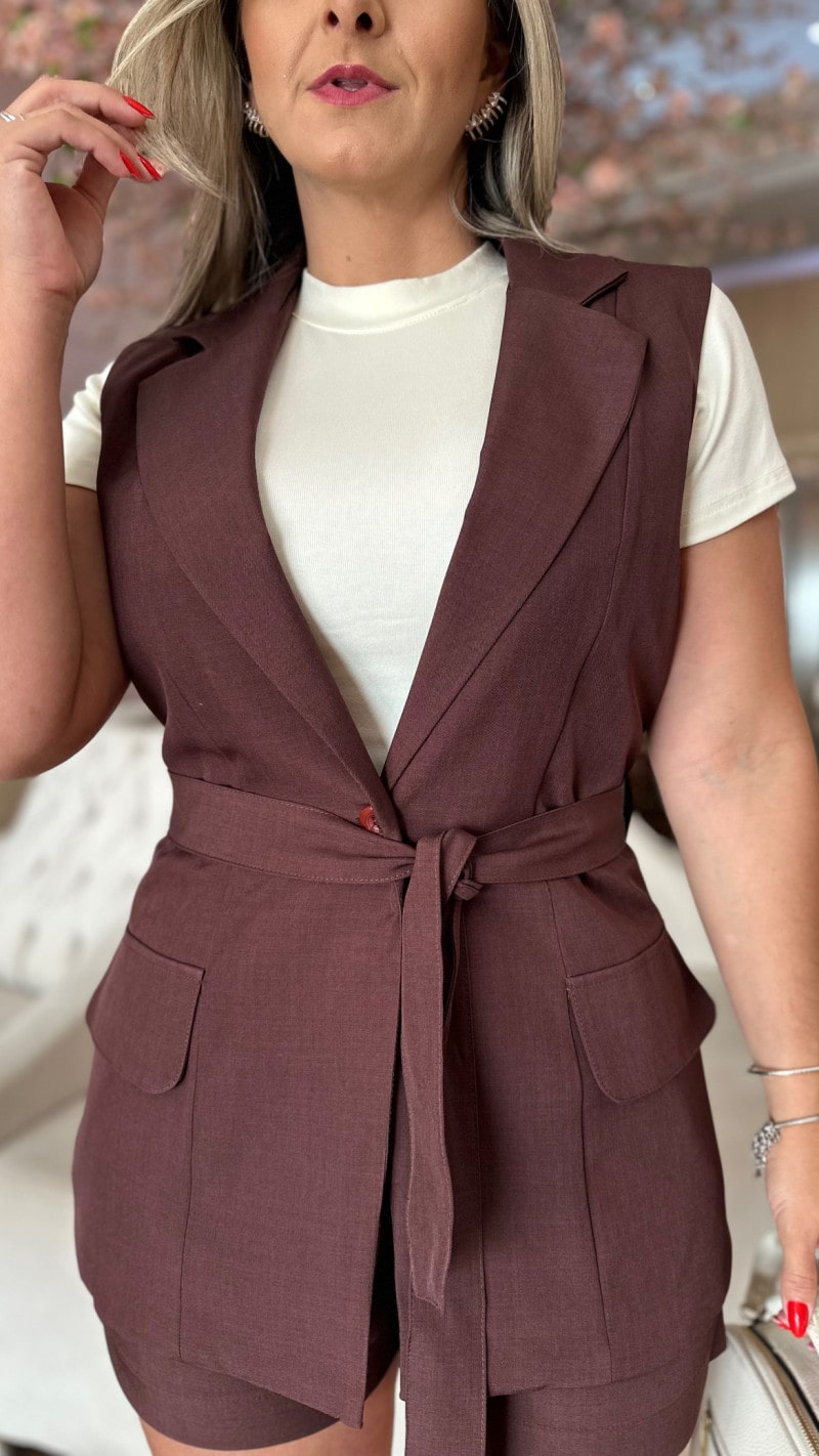 Conjunto Max Colete E Short Alfaiataria Lú