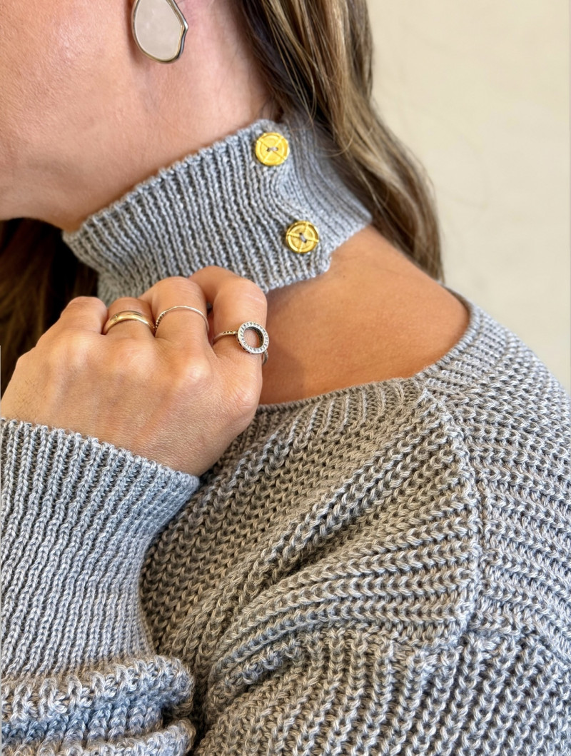 Blusa Tricot Detalhe Gola Flávia