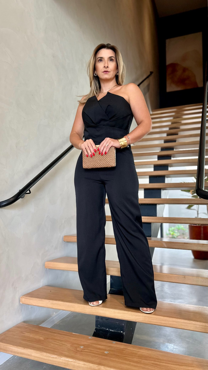 Macacão Tomara Que Caia Thaila