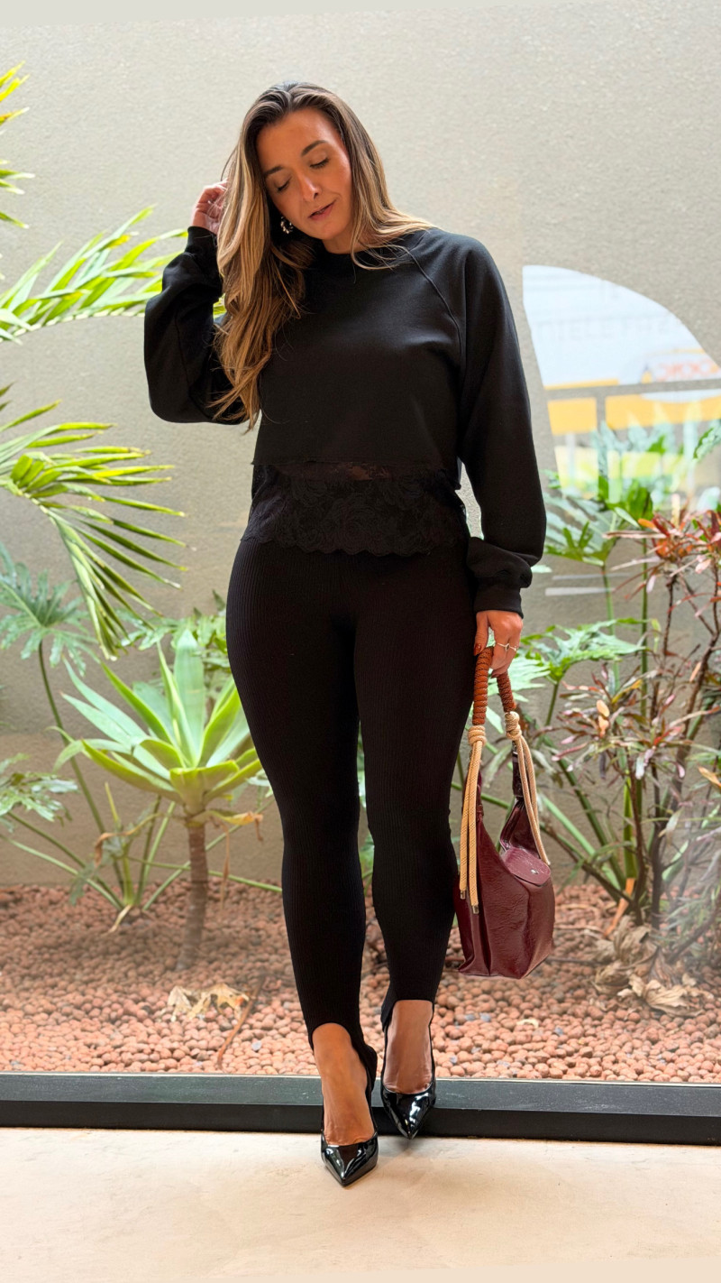 Blusa Moletom C/ Renda Michele