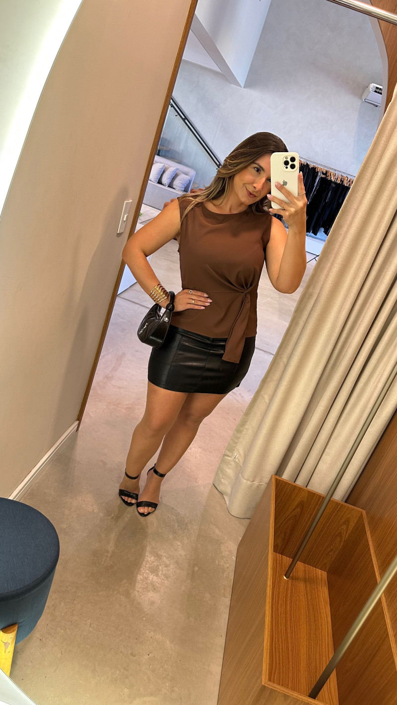 Blusa Detalhe Lateral Babi