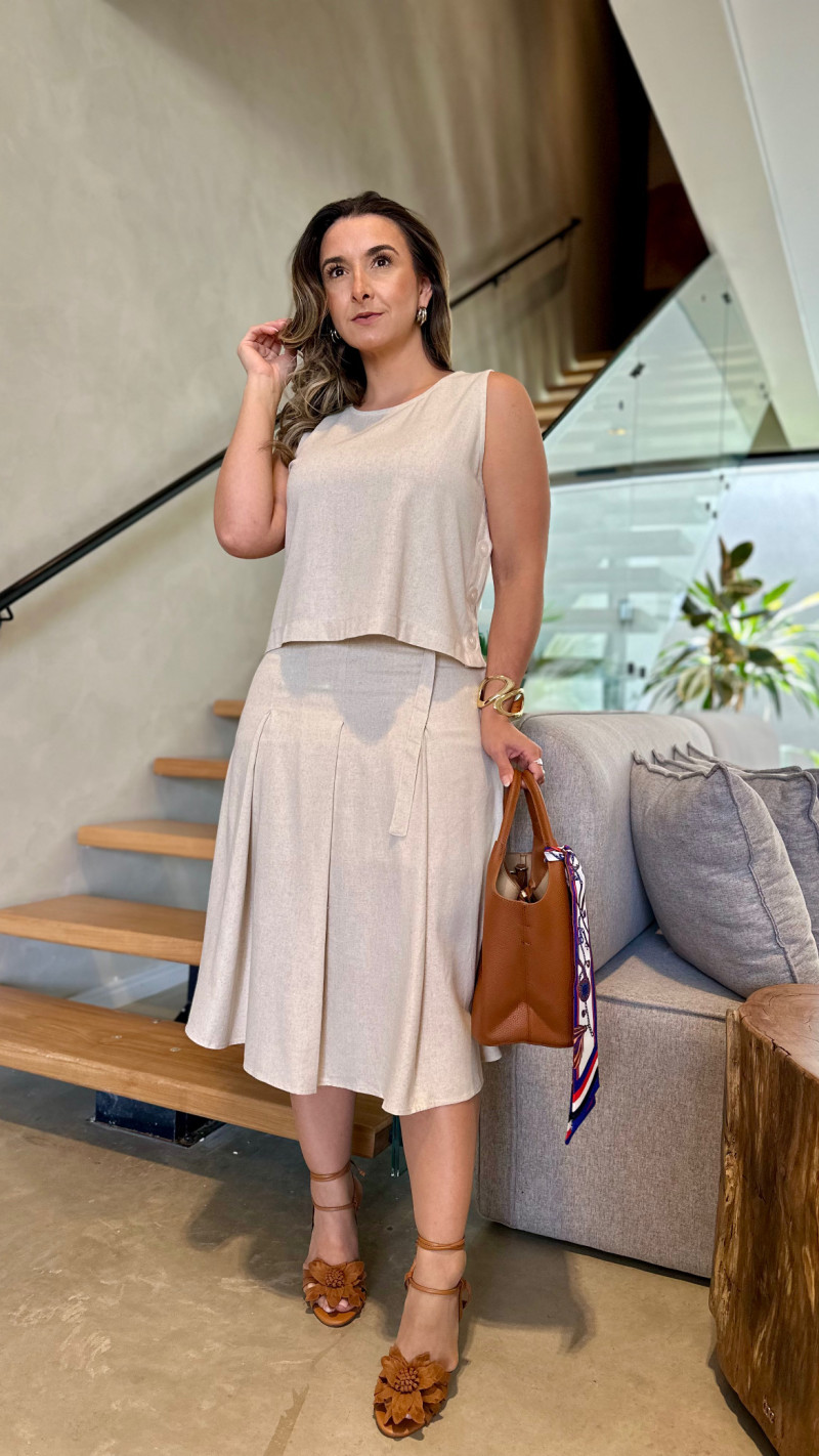 Conjunto Cropped E Saia Midi Suelen