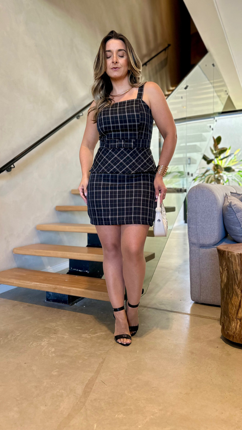 Conjunto Blusa Peplun E Saia Samira