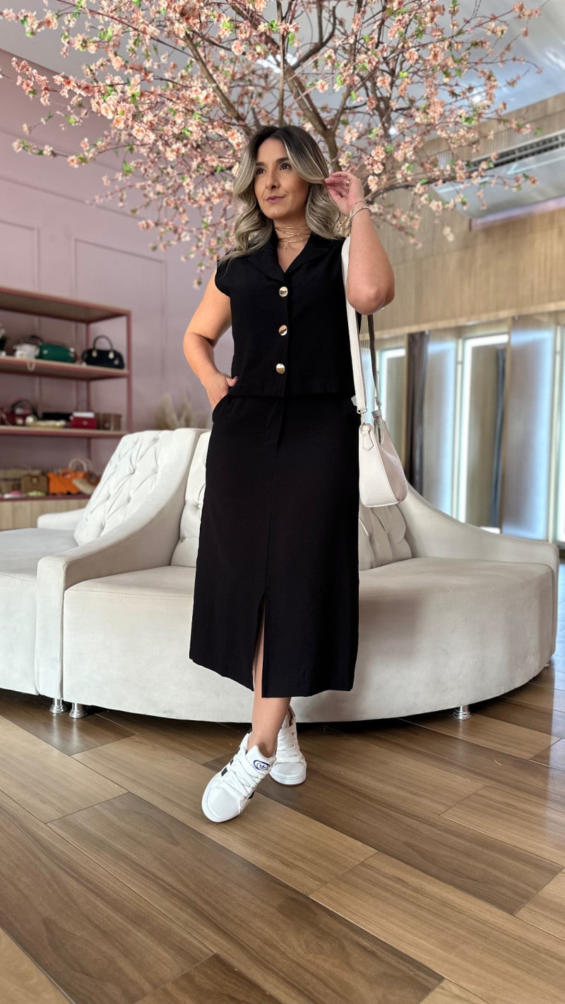 Conjunto Colete E Saia Midi Isis