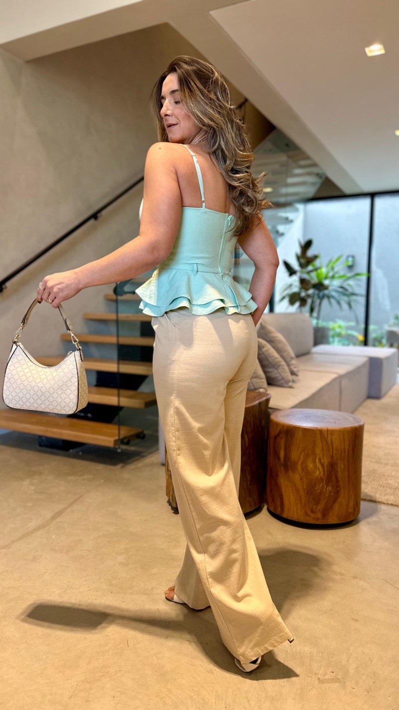 Calça Pantalona Com Cinto Melissa
