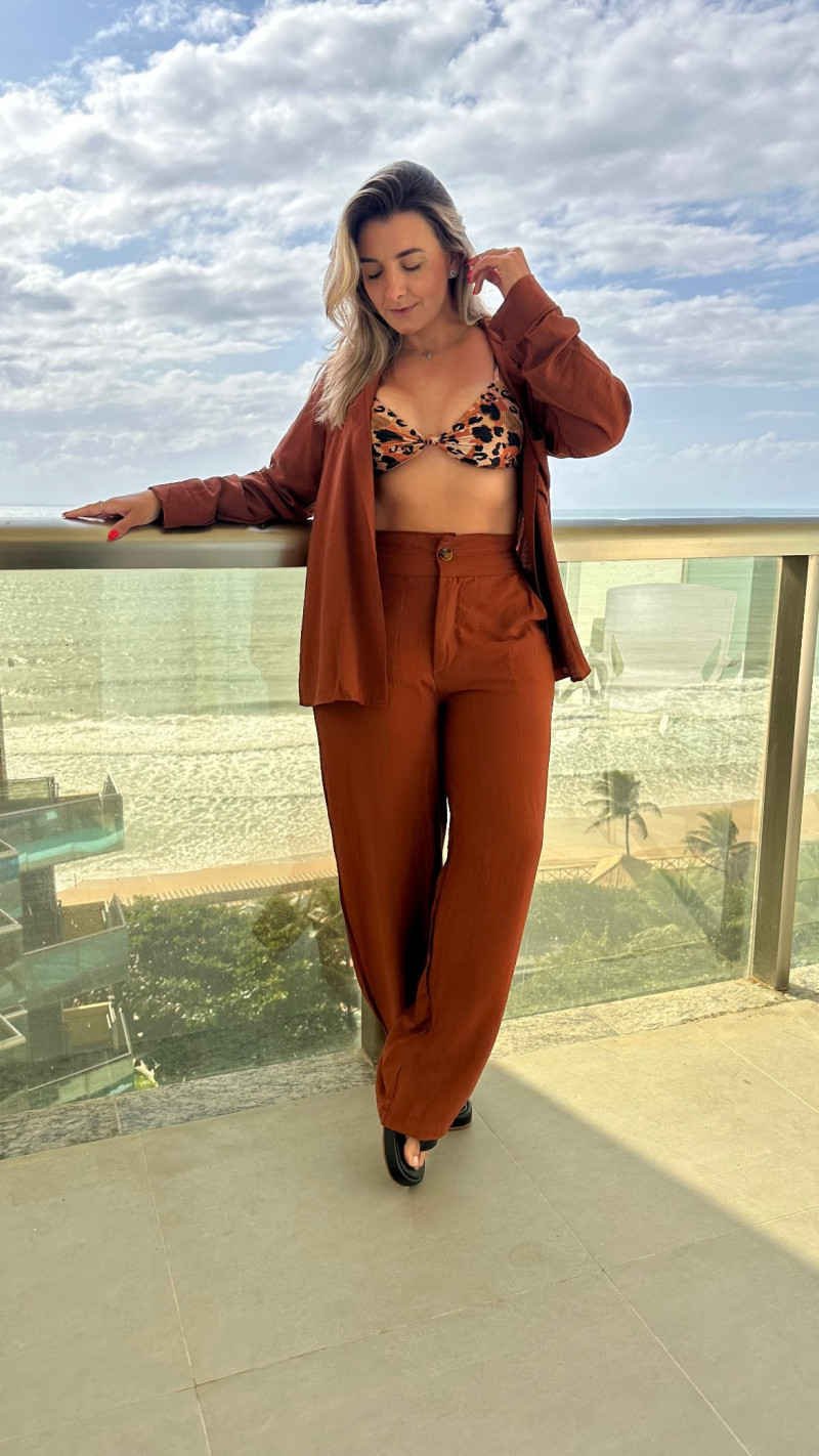 Conjunto Camisa E Calça Hebe