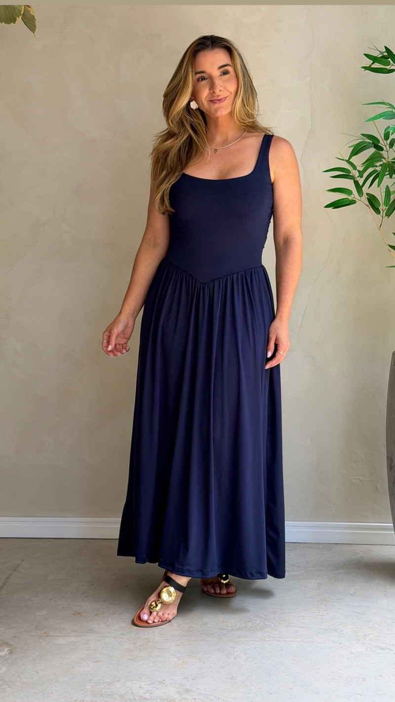 Vestido Midi Recorte Princesa 
