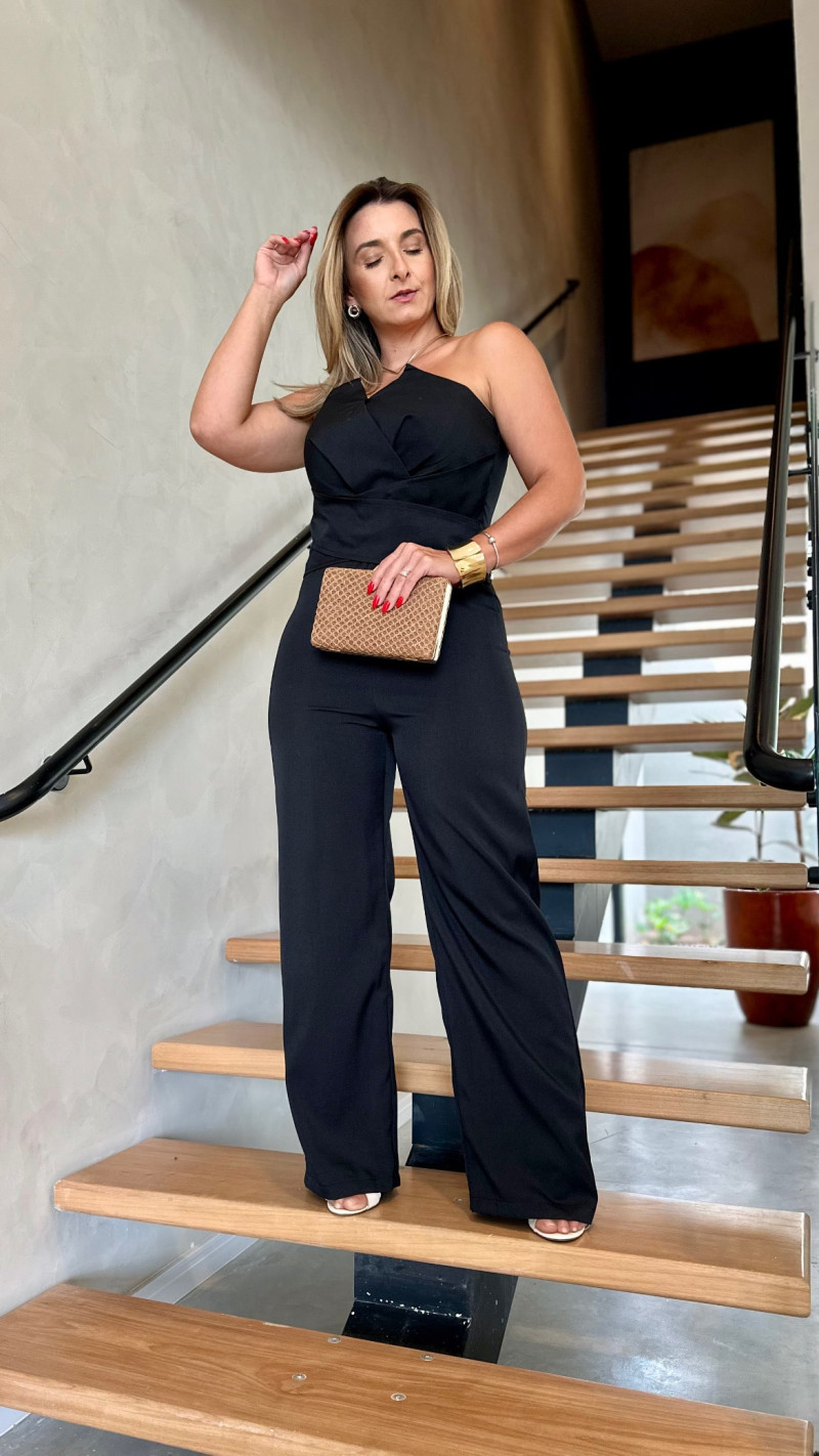 Macacão Tomara Que Caia Thaila