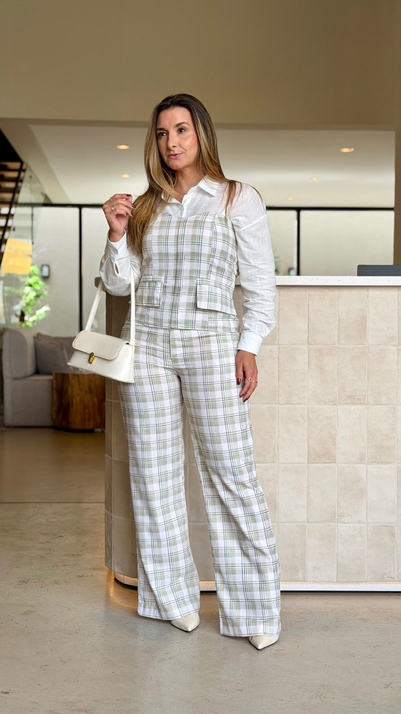 Conjunto Tomara Que Caia E Calça Xadrez Cloe