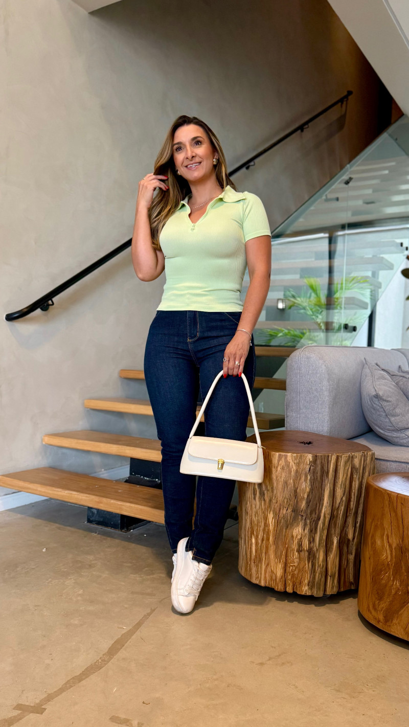 Blusa Polo Canelada Paloma