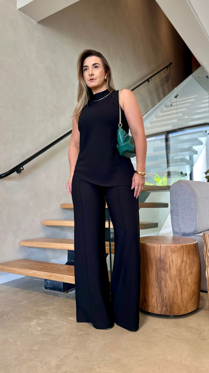 Conjunto Blusa Assimétrica E Calça Pantalona Dafne