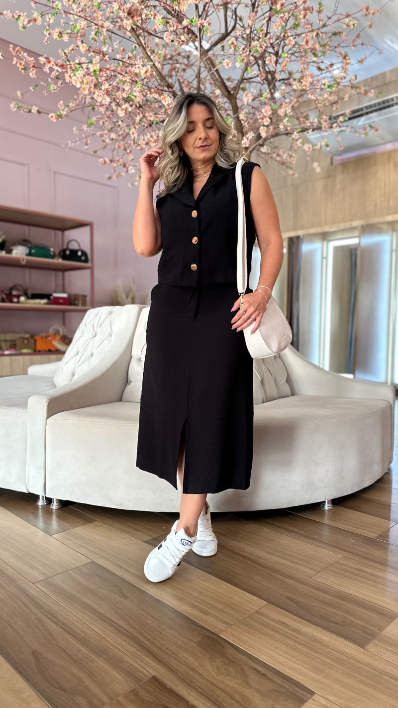 Conjunto Colete E Saia Midi Isis