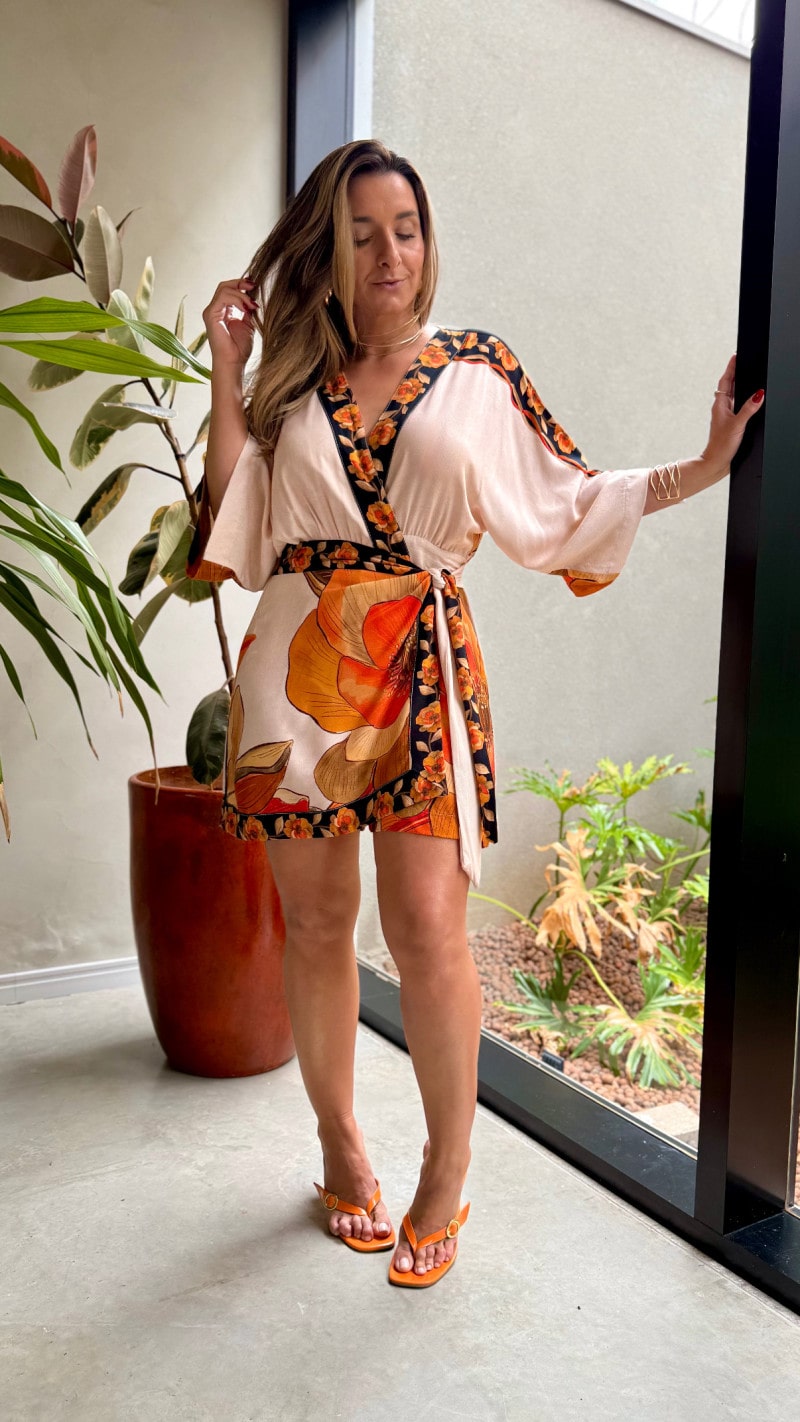 Macaquinho Shortsaia Sabrina