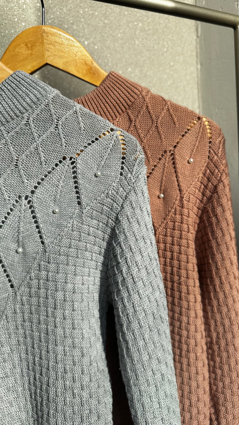Blusa Manga Longa Tricot Detalhe Perolas