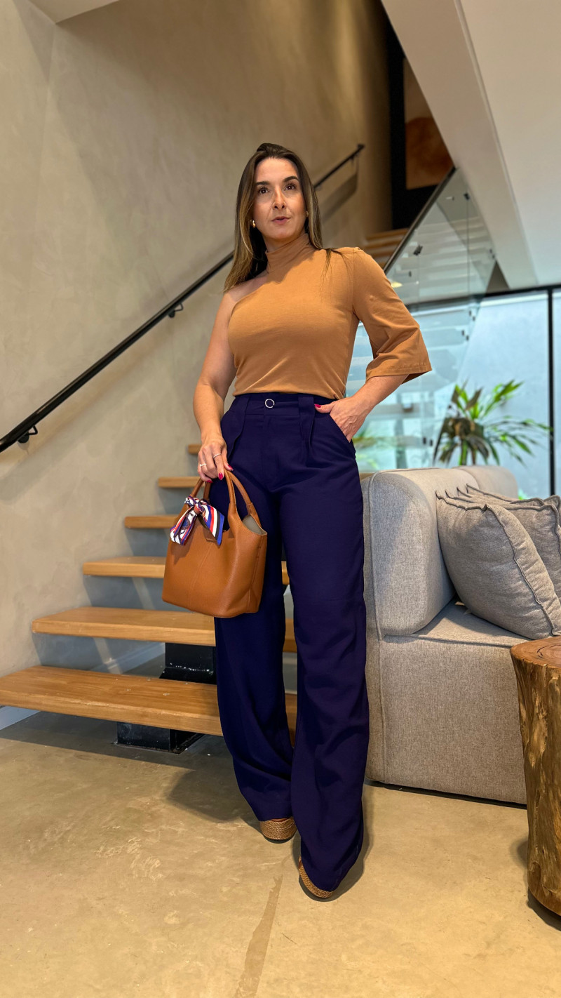 Blusa Nula Manga Gola Alta Malú