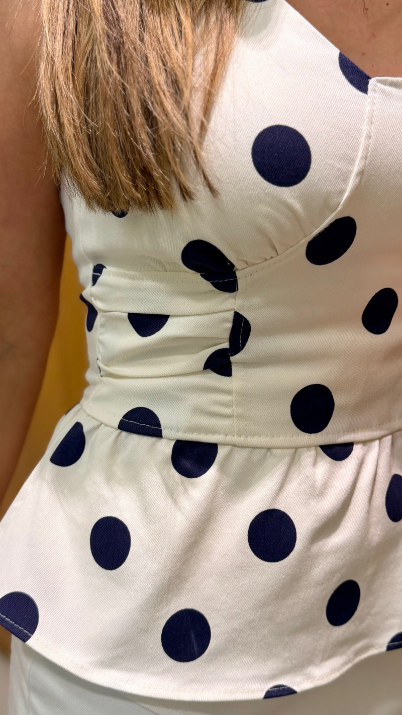 Conjunto Blusa E Shortsaia Poá Valesca 