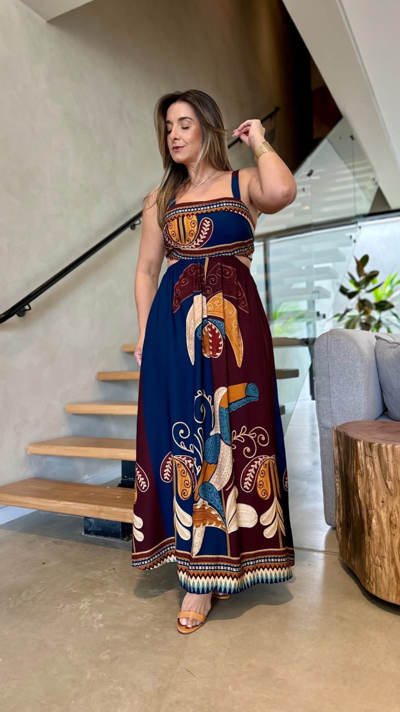 Vestido Longo Alça Larga Com Amarração Fer