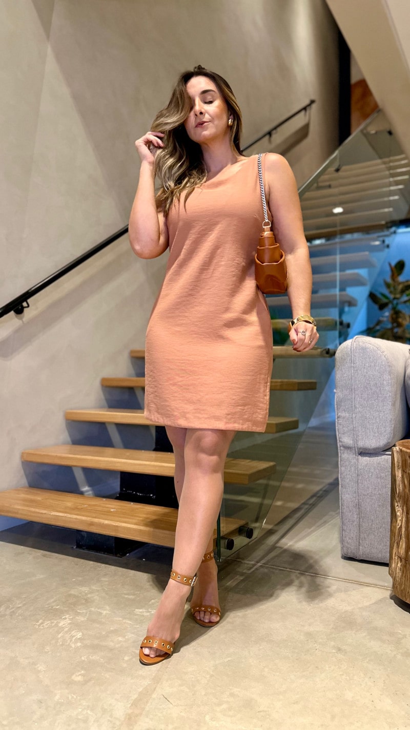 Vestido Curto Regata Lara
