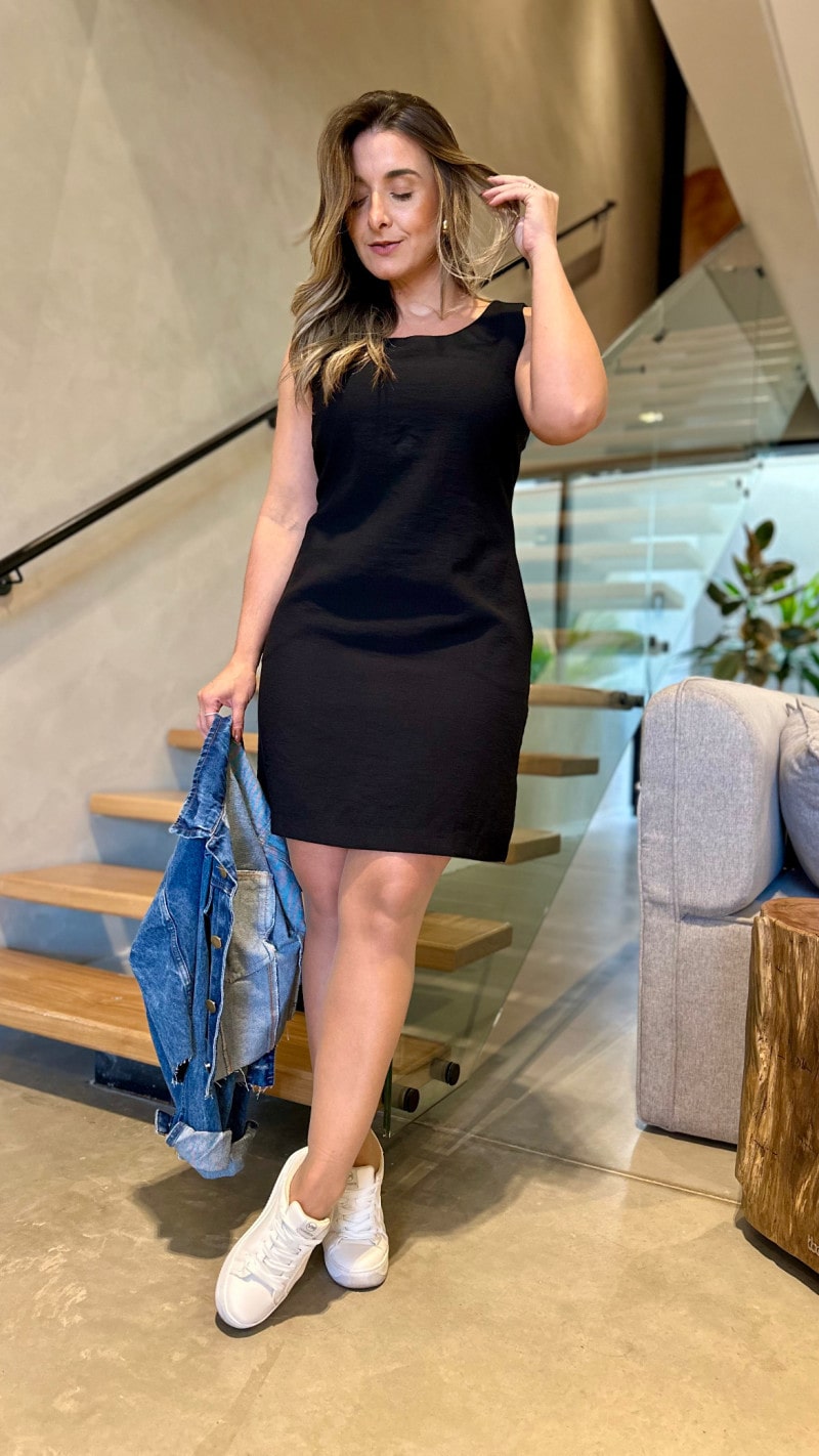 Vestido Curto Regata Lara