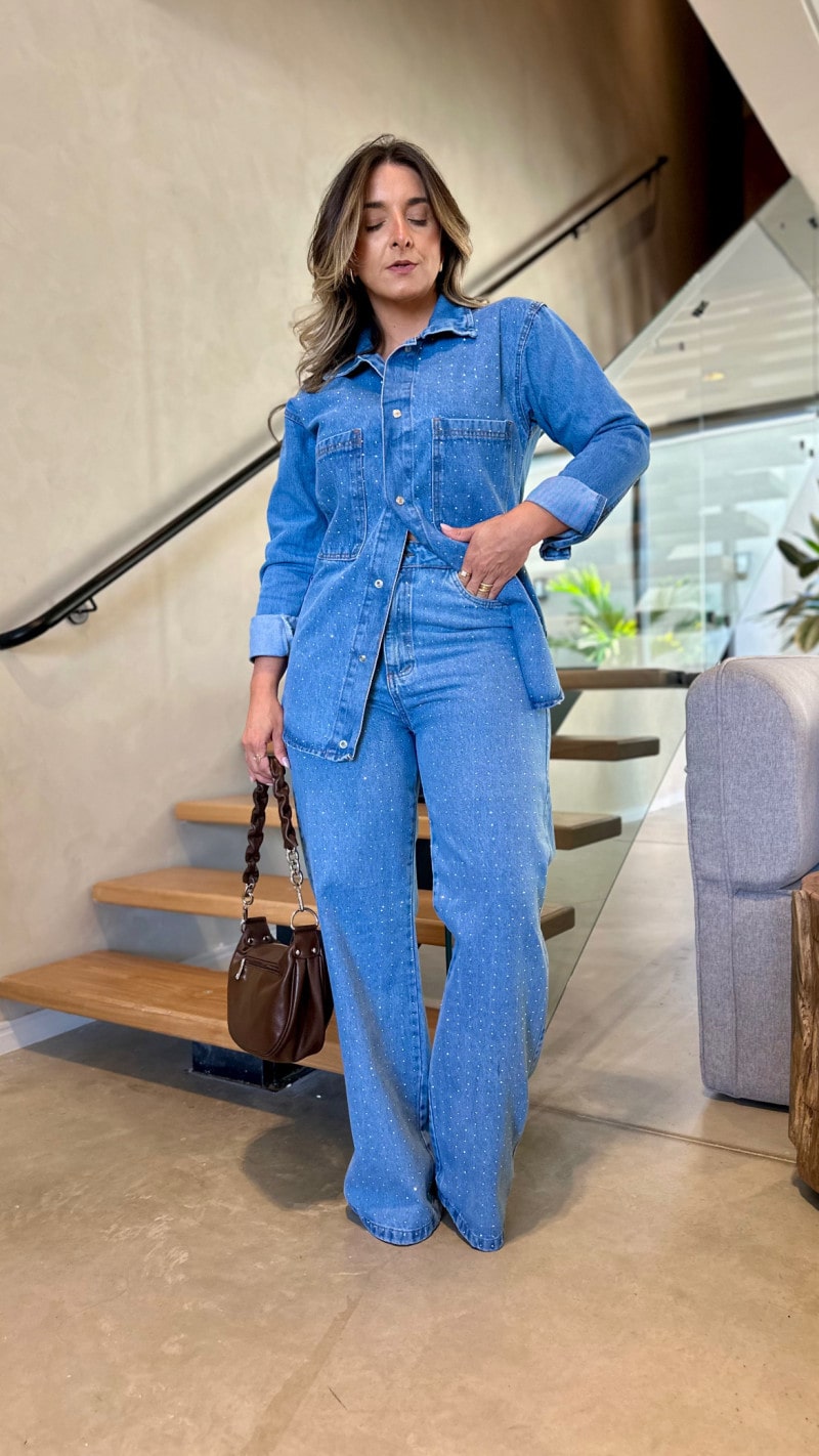 Calça Jeans Com Aplicação Sara