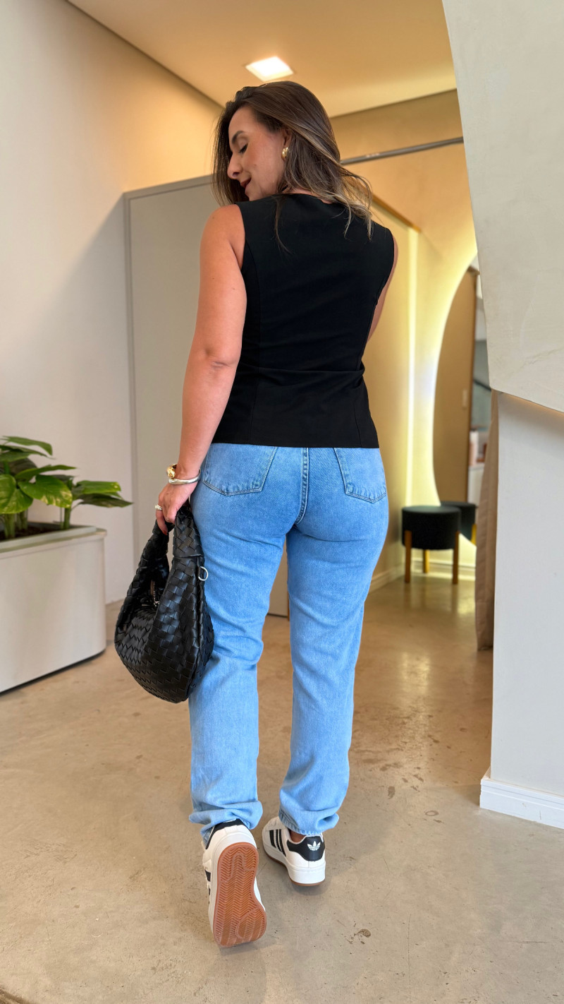Calça Jeans Mom Amélia