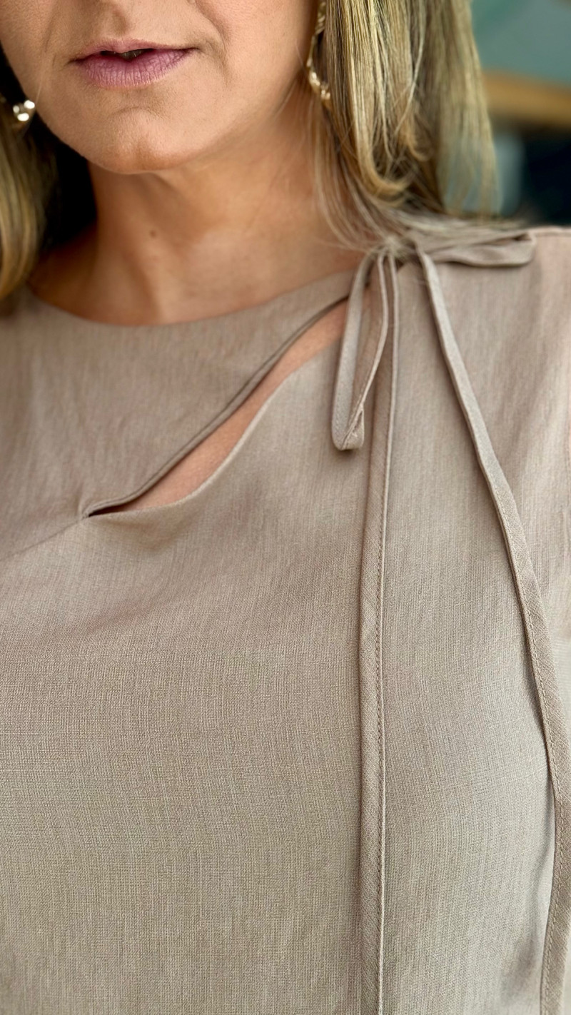 Regata Detalhe Recorte Bruna