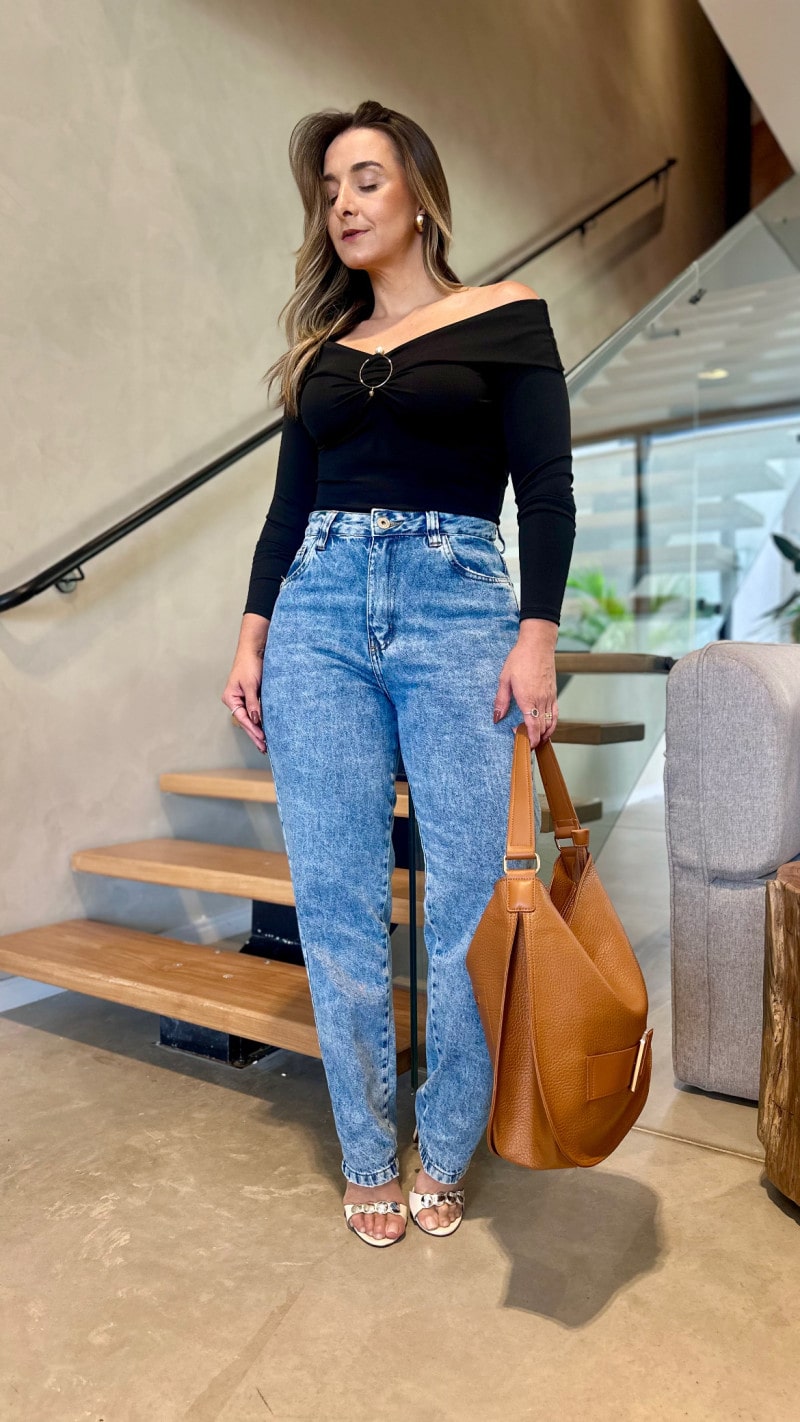 Blusa Ombro Á Ombro Com Detalhe Lís
