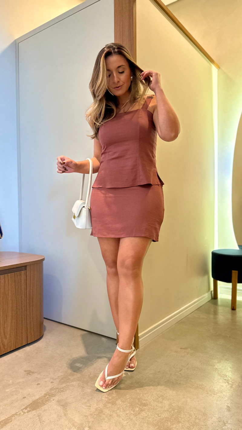 Conjunto Blusa E Saia Linho Katy