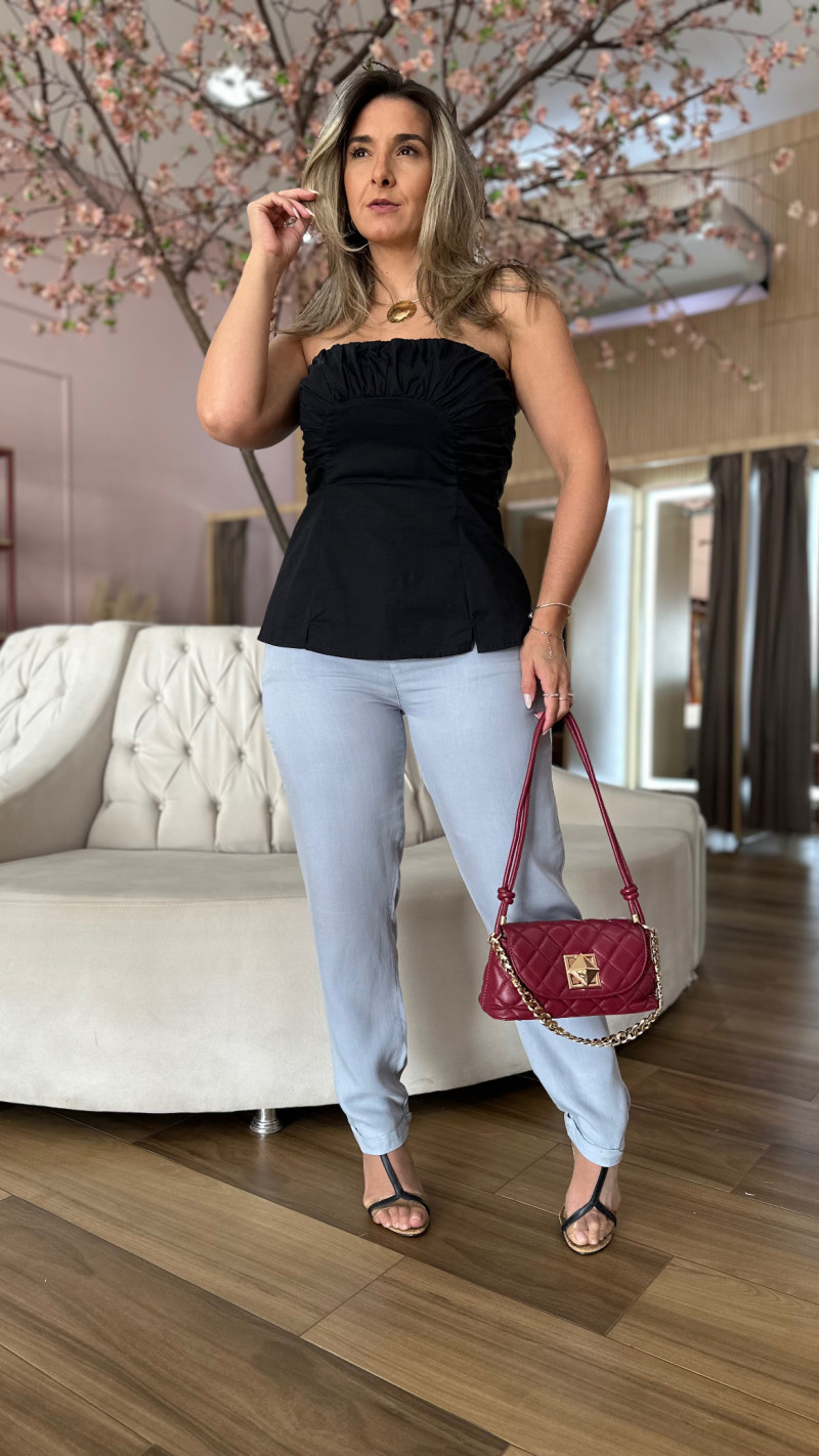 Blusa Tomara Que Caia Monique
