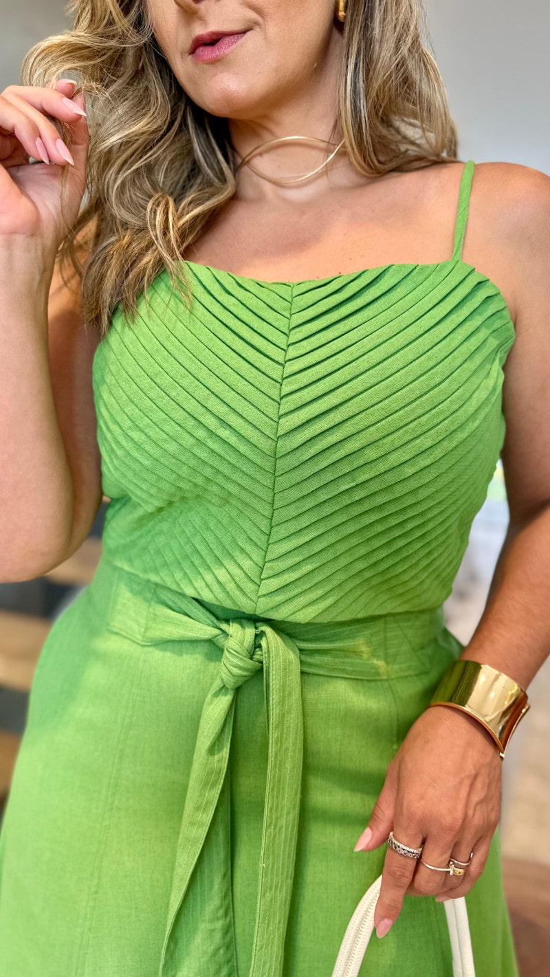 Conjunto Cropped E Saia Midi Jade