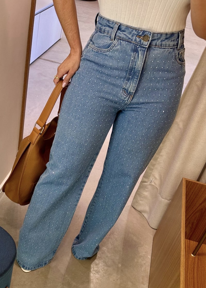 Calça Jeans Com Aplicação Sara