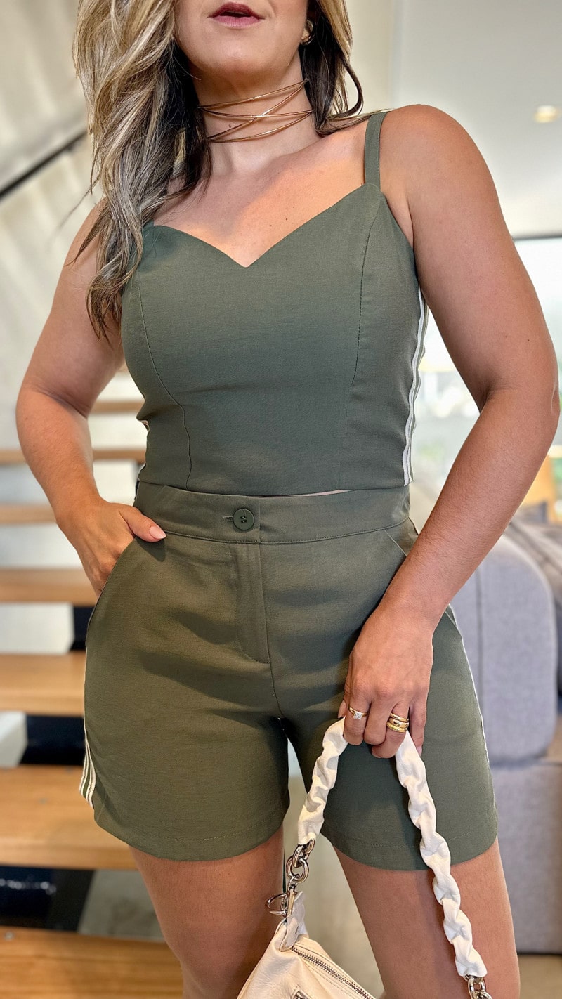 Conjunto Cropped E Short Eloah