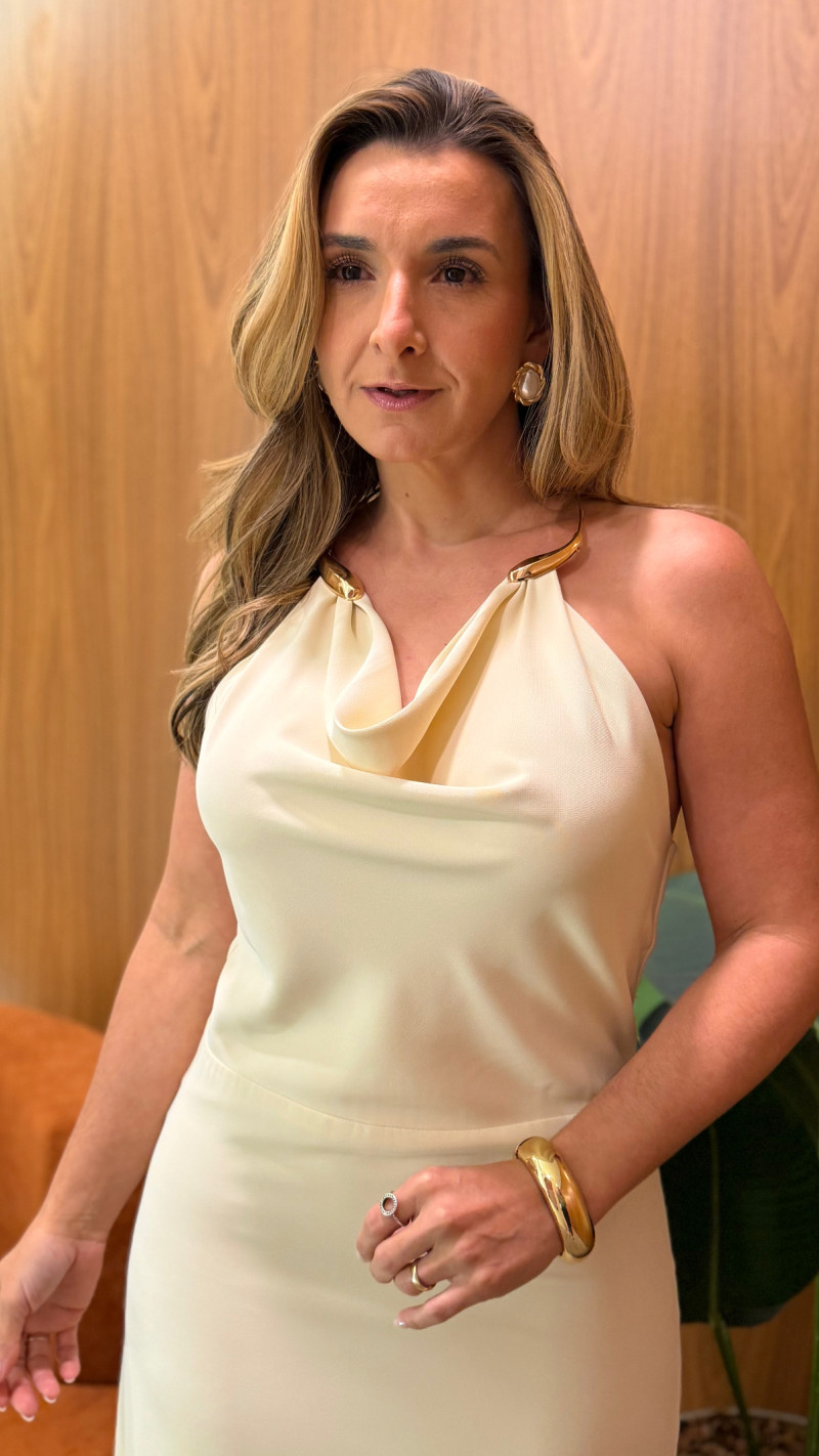 Vestido Detalhe Gola Bianca 