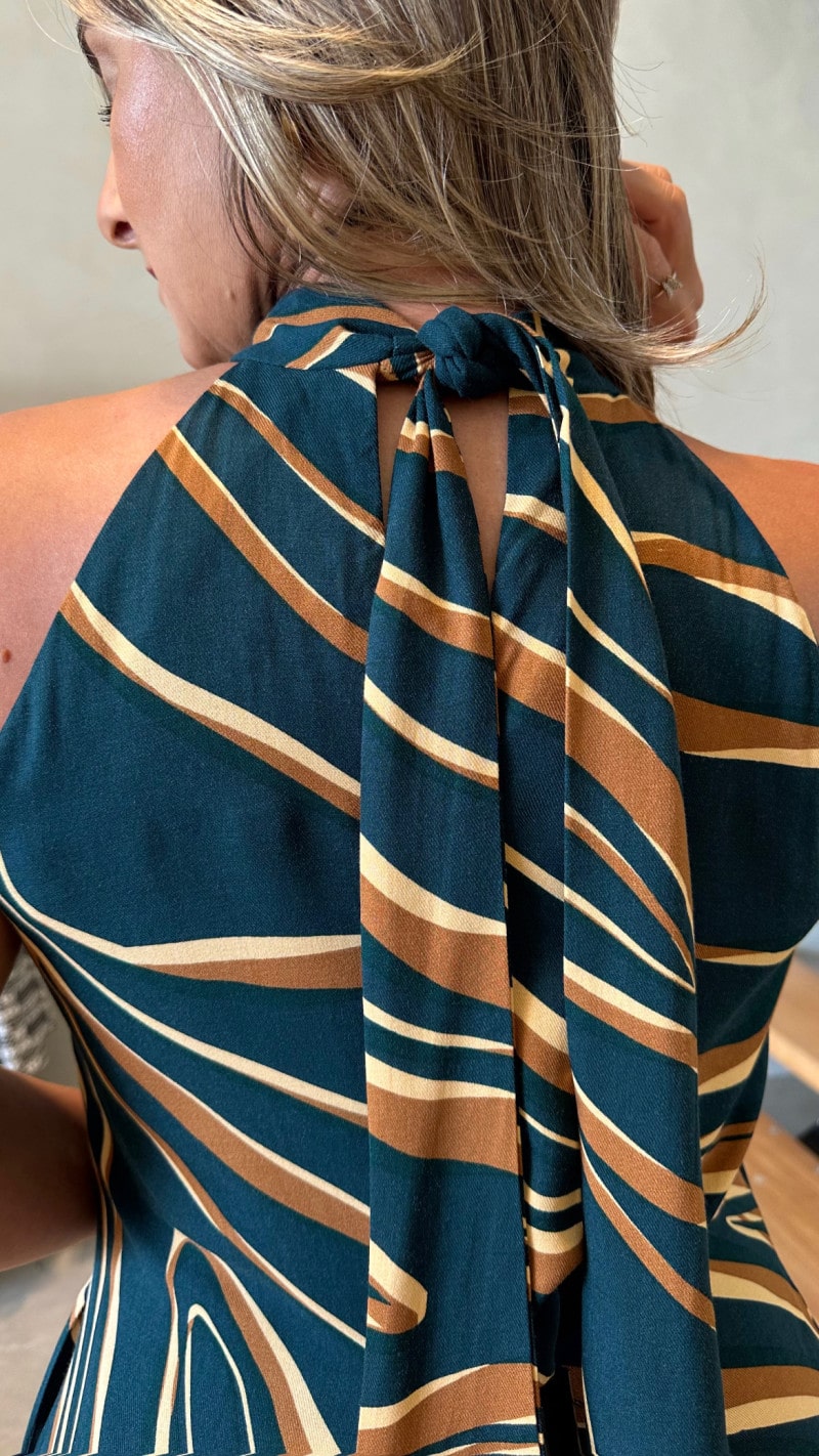 Vestido Longo Gola Alta Jú