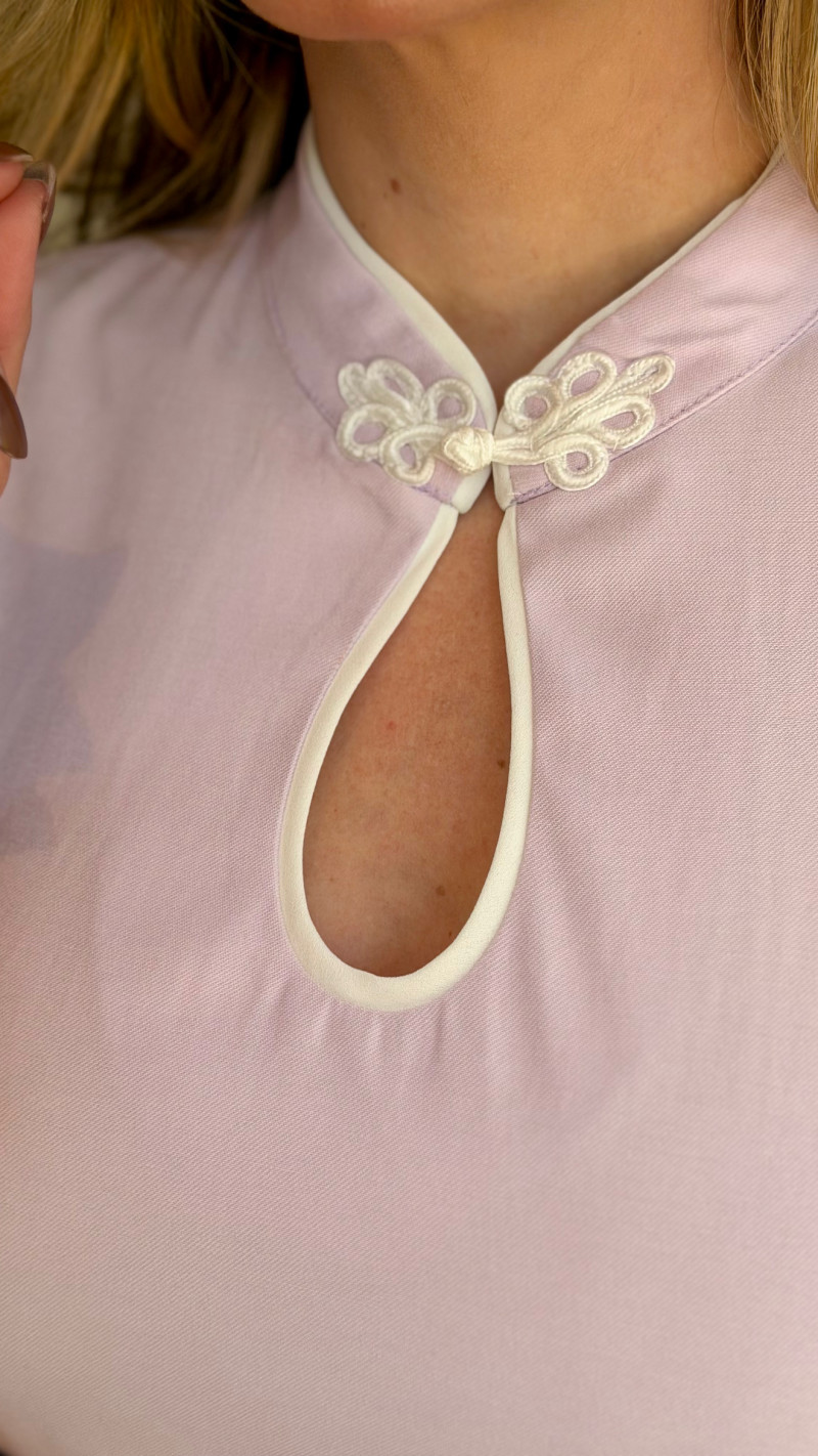 Blusa Detalhe Gola Mirela 