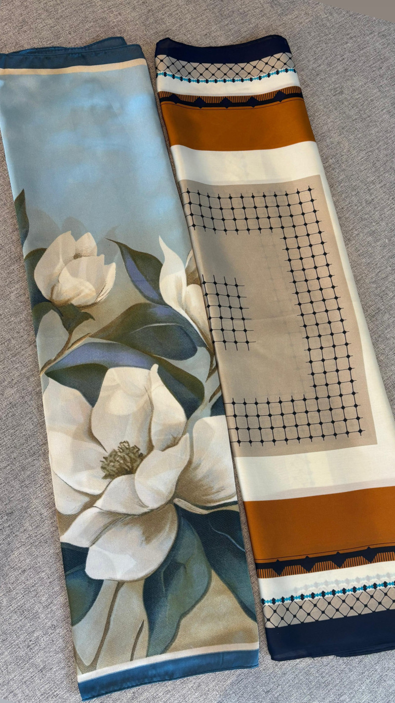 Lenço Acetinado Liz