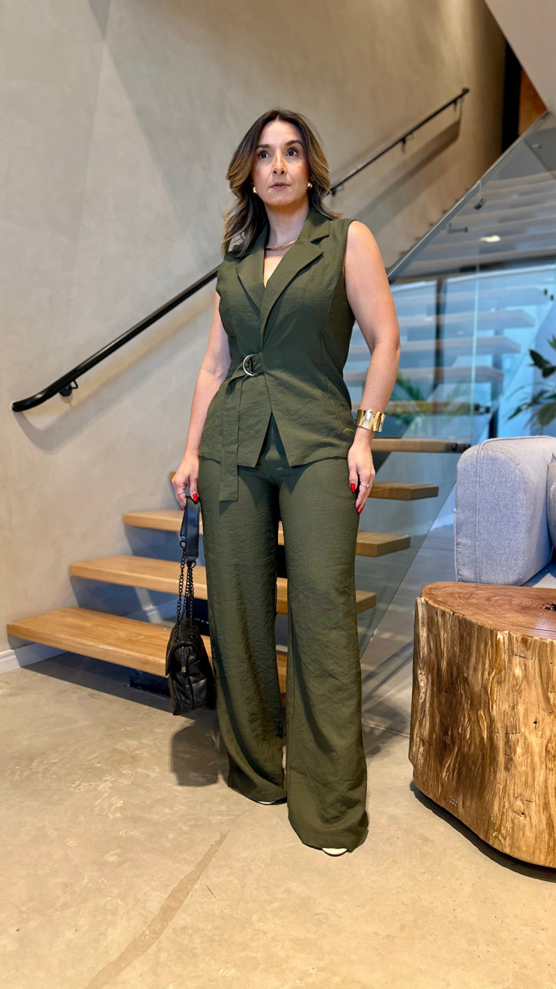 Conjunto Blusa Transpassada E Calça Fernanda