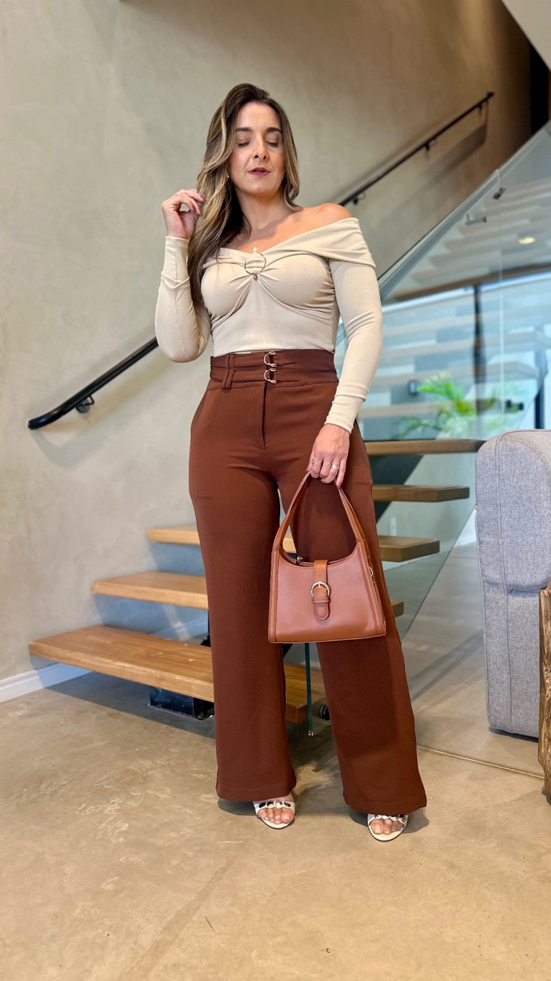Blusa Ombro Á Ombro Com Detalhe Lís