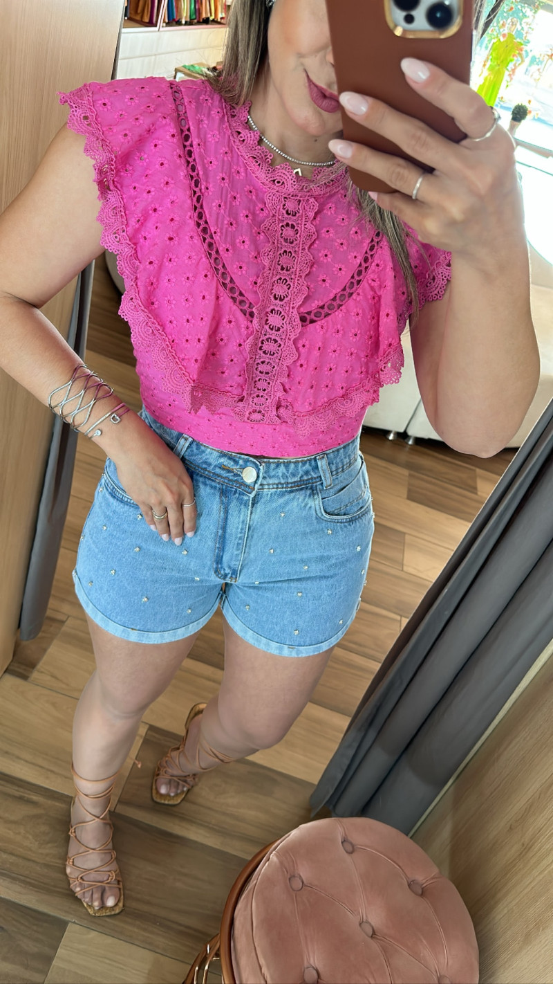 Cropped Lese
