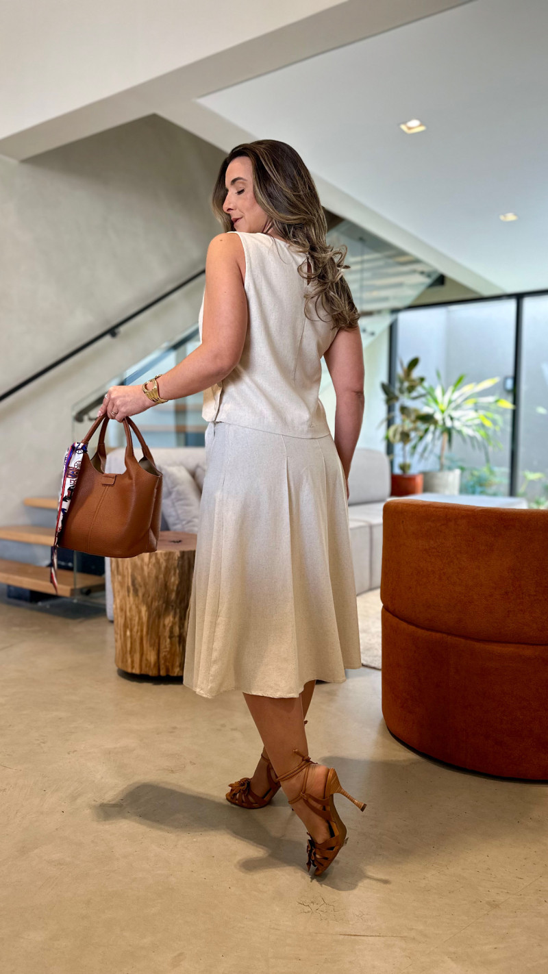 Conjunto Cropped E Saia Midi Suelen