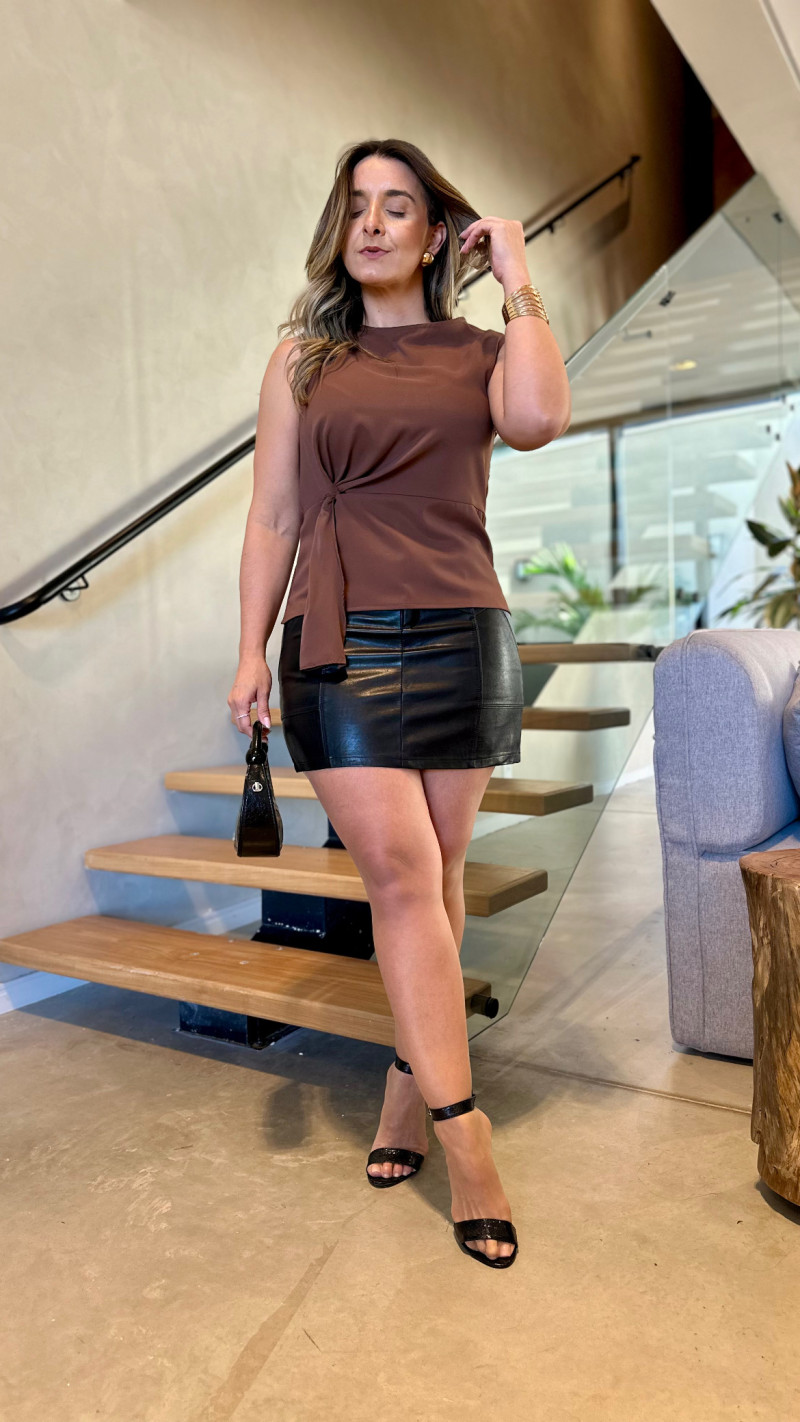 Blusa Detalhe Lateral Babi