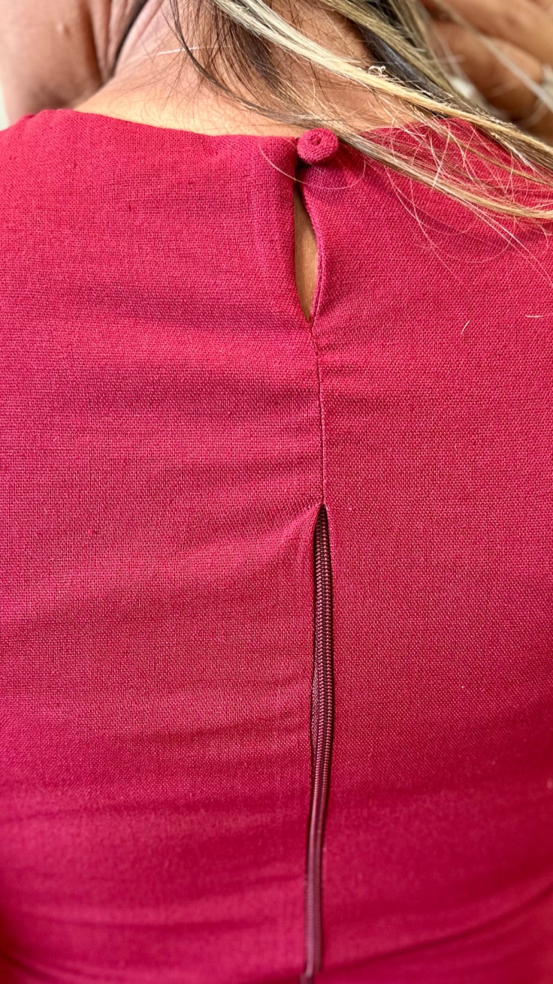 Conjunto Cropped E Saia Midi Linho Bordado Vani